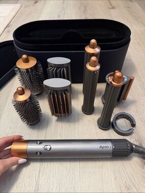 Dyson Multistyle Hair Airwrap Set in Gray and Copper